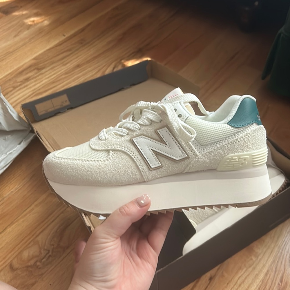 New Balance 574